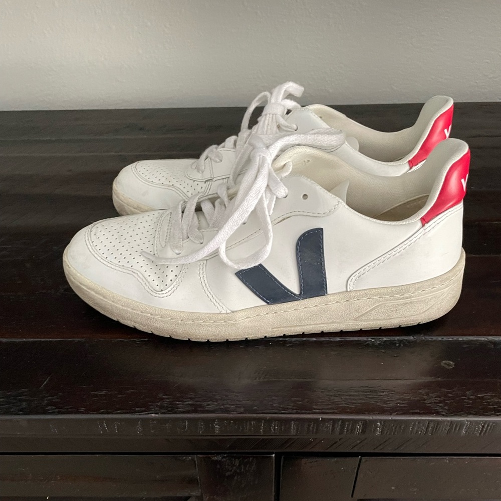 Women’s Veja sneakers